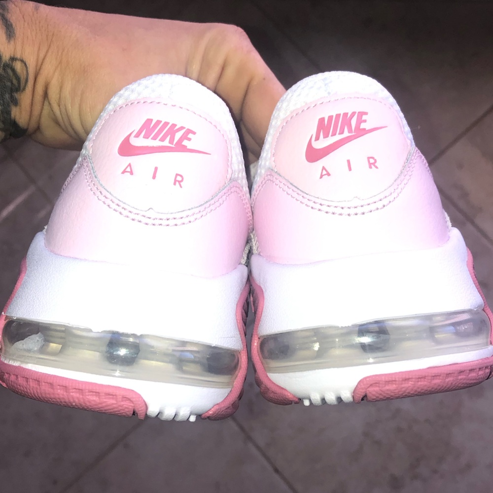 Nike 💕🤍Women’s Air Max White with Pink Excee in Pink/white foam NWT - Picture 3 of 7